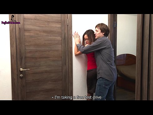 ❤️ Sexig fastighetsmäklare drar sensuellt av sig fittan och knullar medan hon säljer sin lägenhet - Krempai ☑ Fuckingvideo at us sv.hotpornphotos.ru ❌